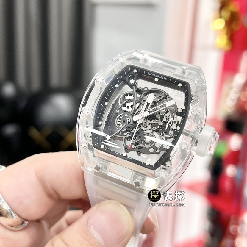 里查德米尔RM055真金真钻定制顶级一比一高仿手表男士蓝宝石水晶橡胶款正面实拍图