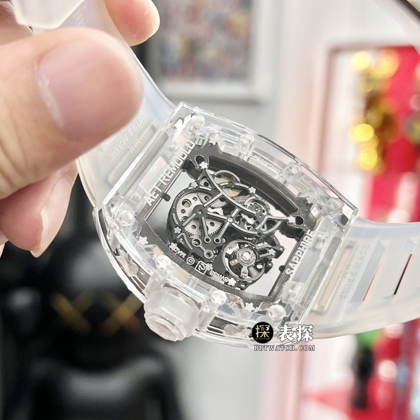 里查德米尔RM055真金真钻定制顶级一比一高仿手表男士蓝宝石水晶橡胶款背面实拍图