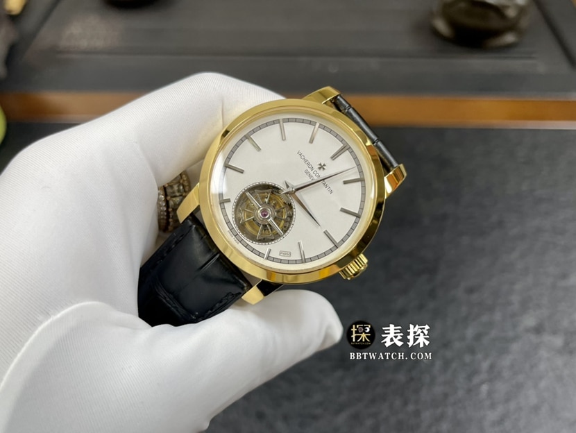 江诗丹顿传袭真金真钻定制一比一超A精仿手表男士乳光银盘陀飞轮皮带款正面实拍图