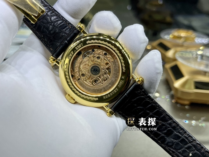 宝玑经典复杂真金真钻定制超A高仿手表男士银灰盘陀飞轮皮带款背面实拍图