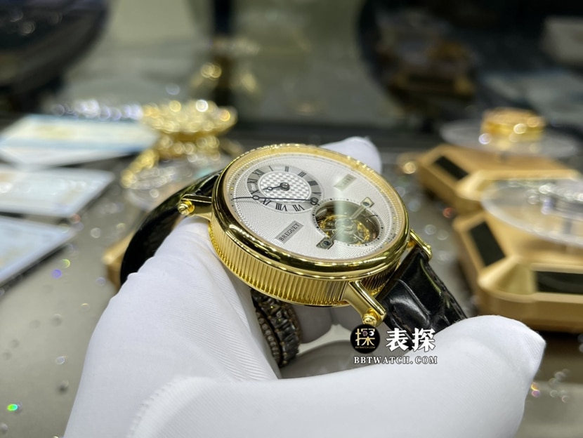 宝玑经典复杂真金真钻定制超A高仿手表男士银灰盘陀飞轮皮带款侧面实拍图