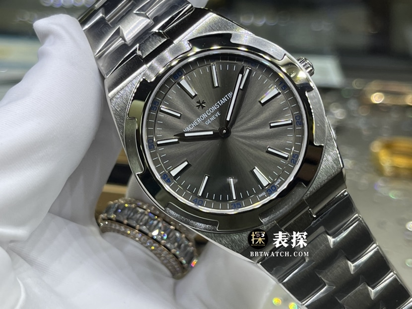 XF厂江诗丹顿纵横四海真金真钻定制超A高仿手表男士深灰盘钢带款正面实拍图