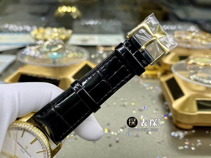 江诗丹顿传袭真金真钻定制一比一顶级复刻手表男士银盘镶钻皮带款表带实拍图