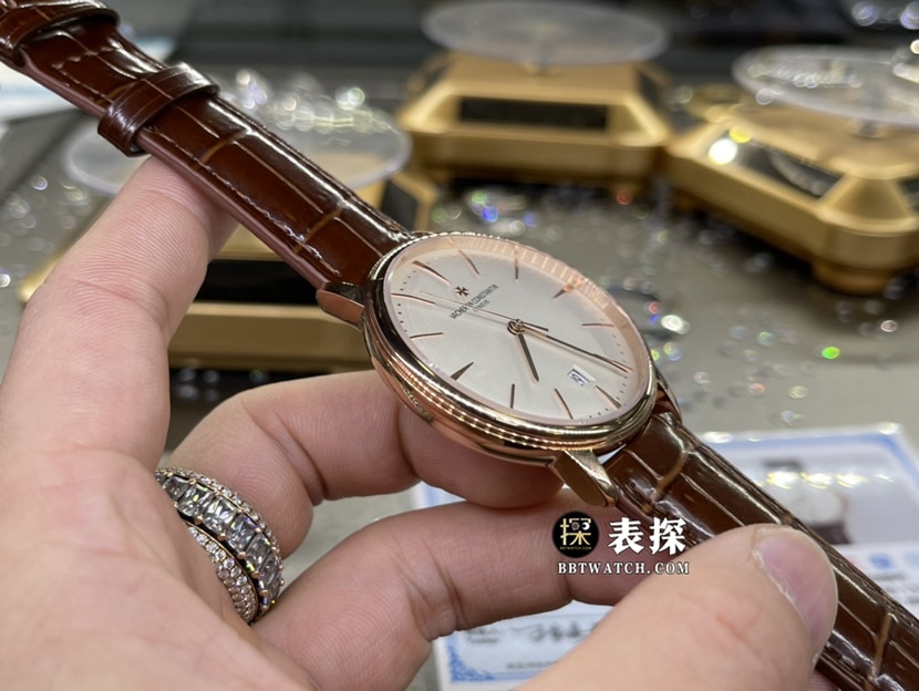 江诗丹顿传承真金真钻定制顶级一比一精仿手表男士银白盘皮带款侧面实拍图