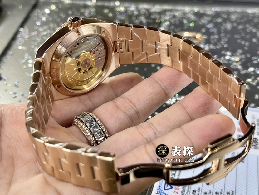 江诗丹顿纵横四海真金真钻定制一比一超A精仿手表女士蓝盘钢带款表扣实拍图