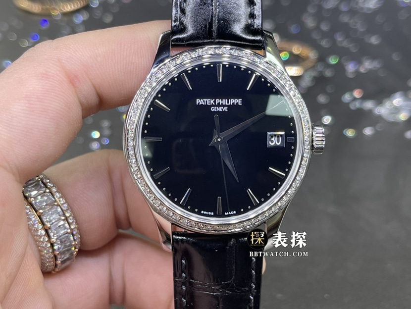 百达翡丽古典表真金真钻定制顶级一比一精仿手表男士黑盘镶钻皮带款正面实拍图