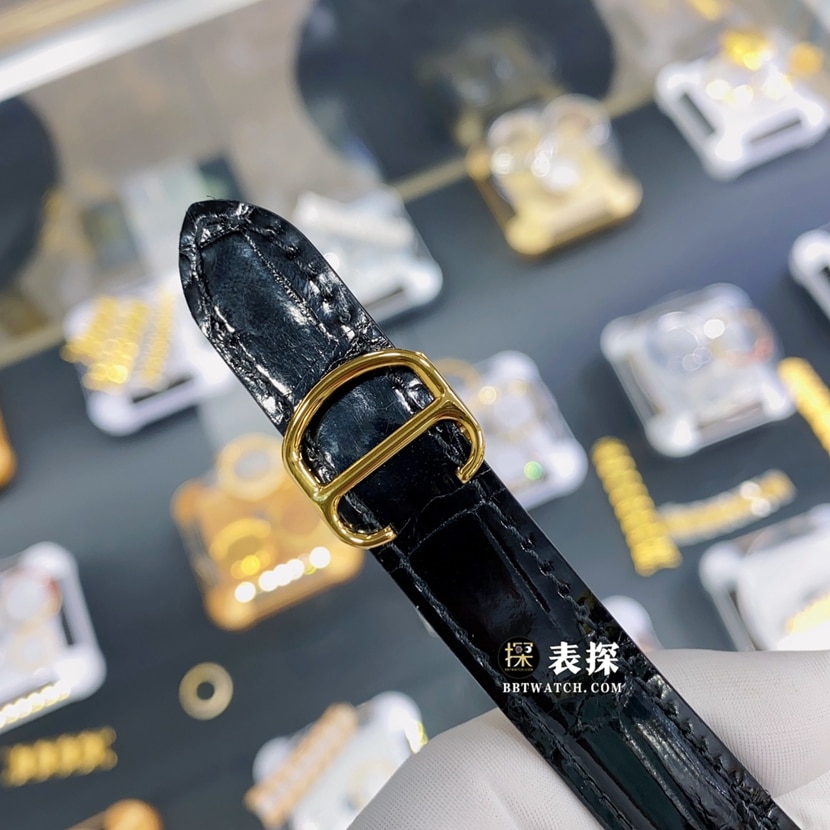 卡地亚蓝气球真金真钻定制一比一顶级复刻手表女士银灰盘黄金皮带款表扣实拍图