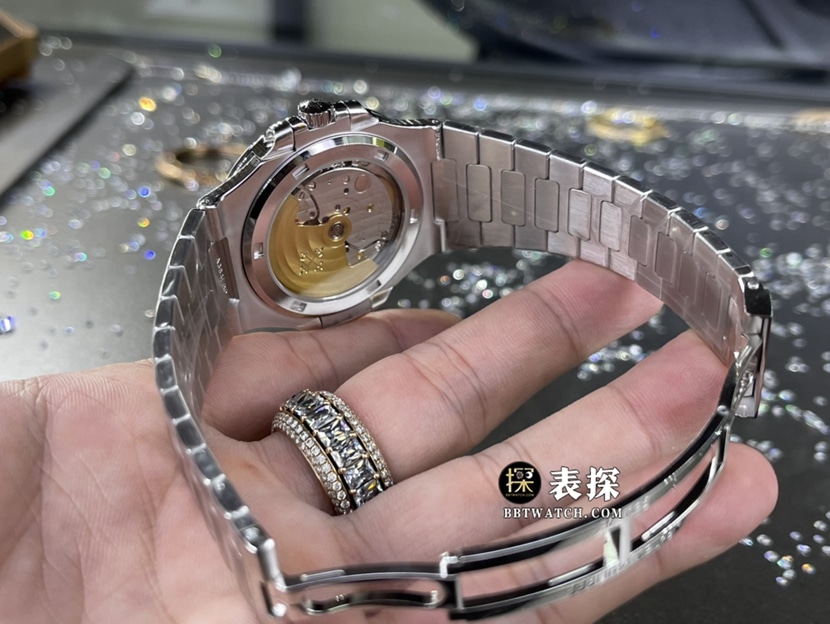 百达翡丽运动优雅真金真钻定制男士蓝色日辉纹盘镶钻钢带款表扣实拍图
