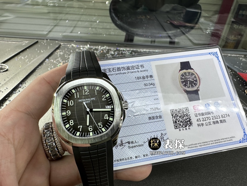 百达翡丽真金真钻定制顶级一比一精仿手表男士黑盘橡胶款整体实拍图