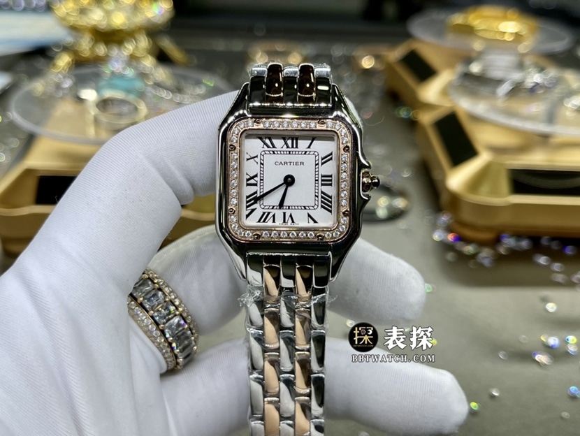 卡地亚真金真钻定制一比一超A精仿手表女士白盘镶钻间金钢带款正面实拍图