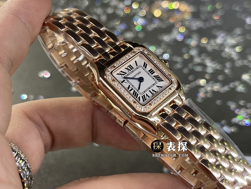 卡地亚真金真钻定制顶级一比一高仿手表女士白盘镶钻钢带款正面实拍图
