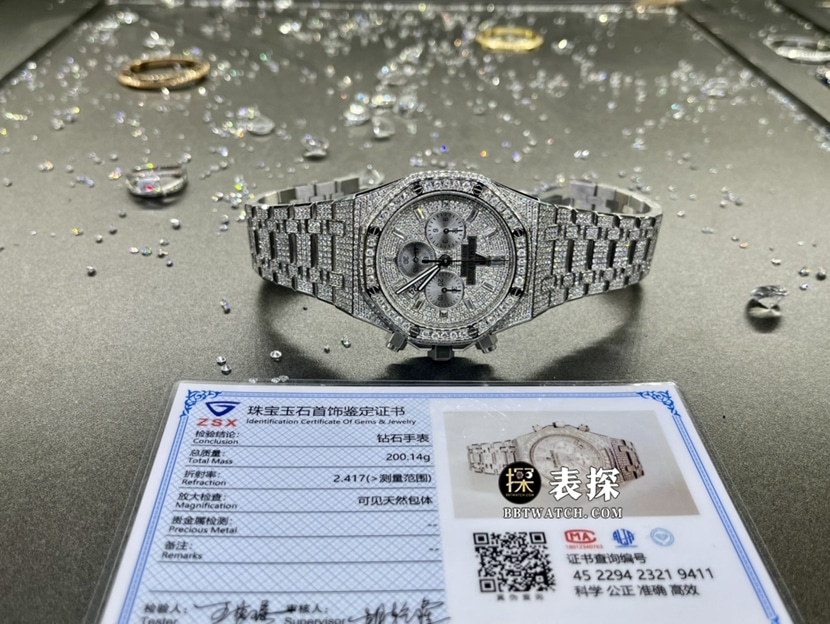 爱彼皇家橡树真金真钻定制顶级复刻手表女士镶钻熊猫盘镶钻钢带款侧面实拍图