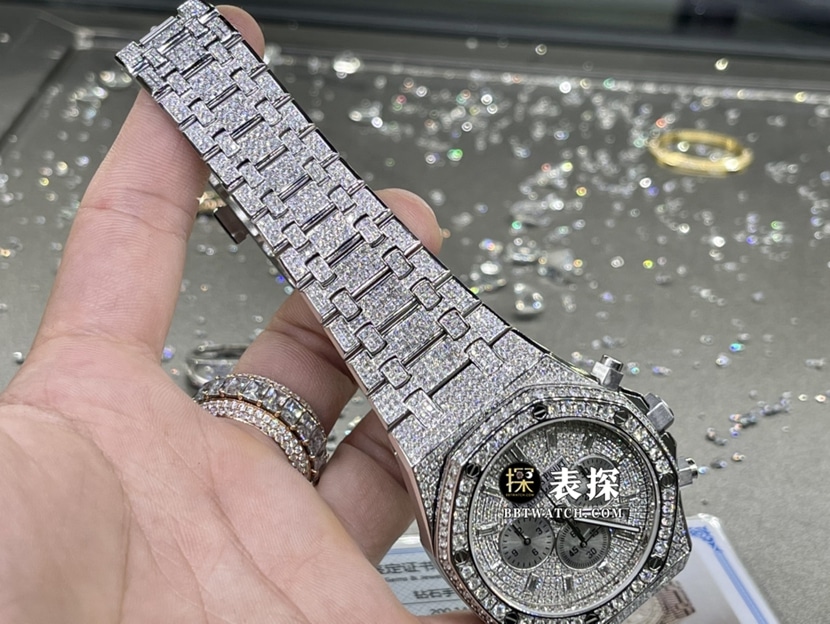 爱彼皇家橡树真金真钻定制顶级复刻手表女士镶钻熊猫盘镶钻钢带款表带实拍图