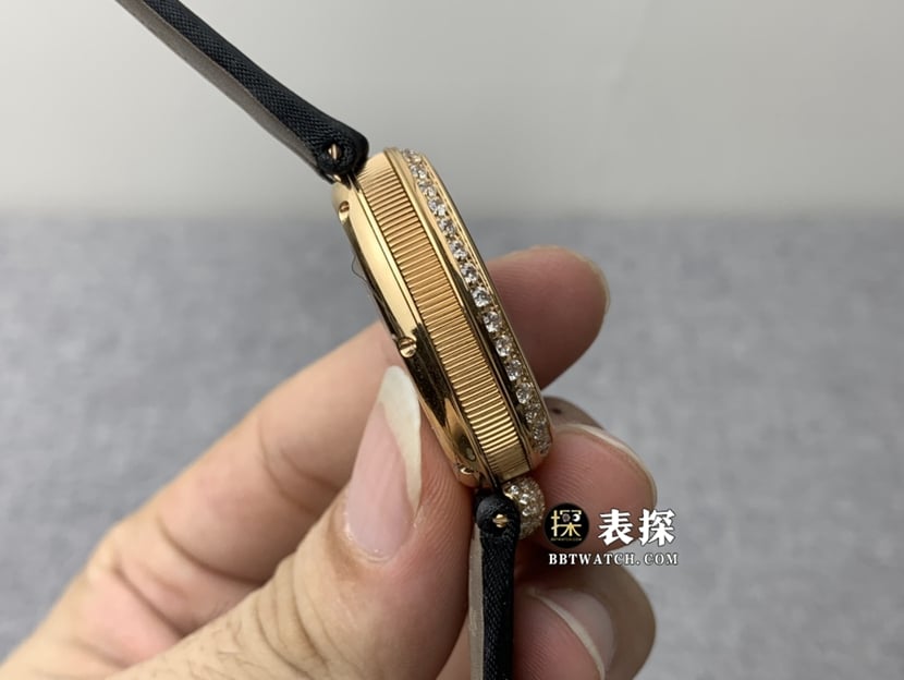 ZF那不勒斯王后宝玑1:1复刻手表银白珍珠母贝盘玫瑰金皮带款侧面图