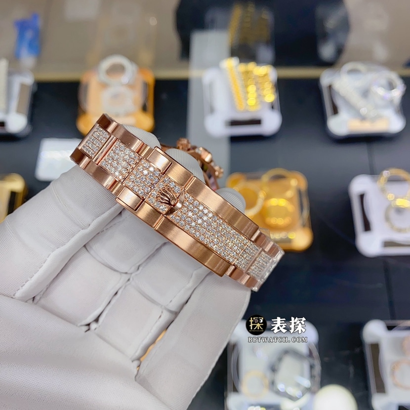 劳力士宇宙计型迪通拿真金真钻定制一比一超A高仿手表男士黑盘彩虹圈钢带款表扣实拍图