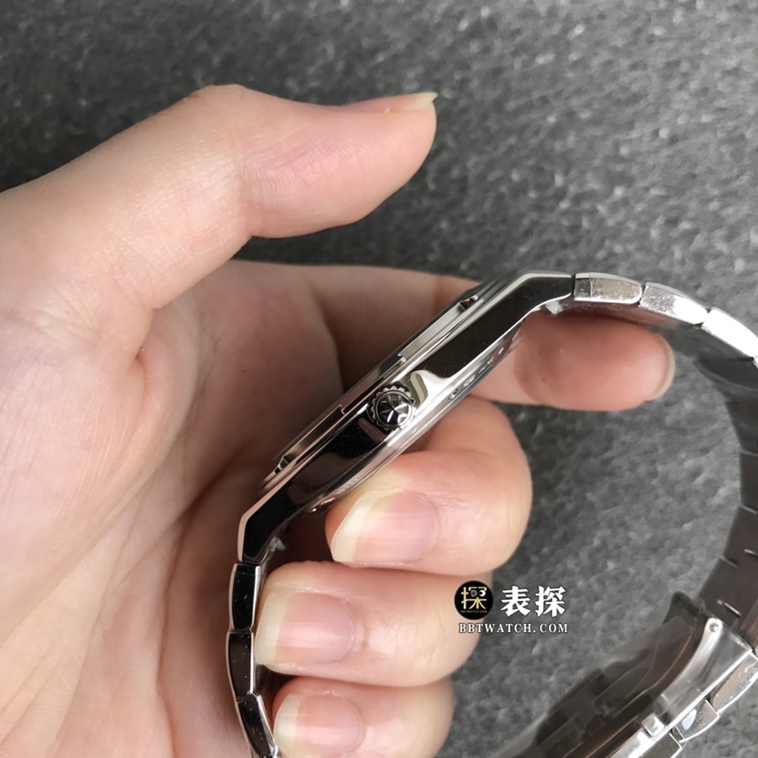 XF厂江诗丹顿纵横四海一比一顶级复刻手表男士蓝盘钢带款图片及价格侧面实拍图
