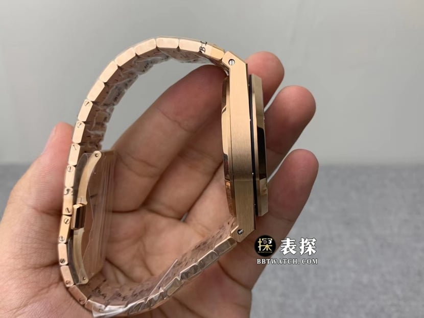  R8厂爱彼皇家橡树顶级复刻手表男士金盘陀飞轮钢带款图片及价格侧面实拍图