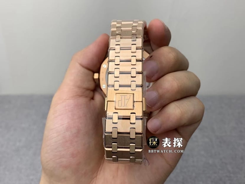  R8厂爱彼皇家橡树顶级复刻手表男士金盘陀飞轮钢带款图片及价格表带实拍图
