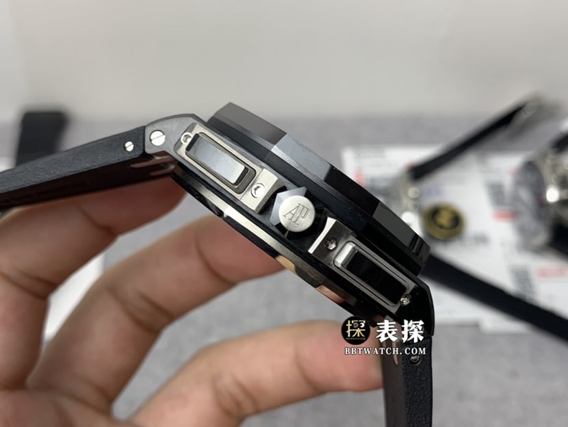 JF厂爱彼皇家橡树离岸型26400一比一超A高仿手表男士黑色熊猫盘钢带款图片及价格侧面实拍图