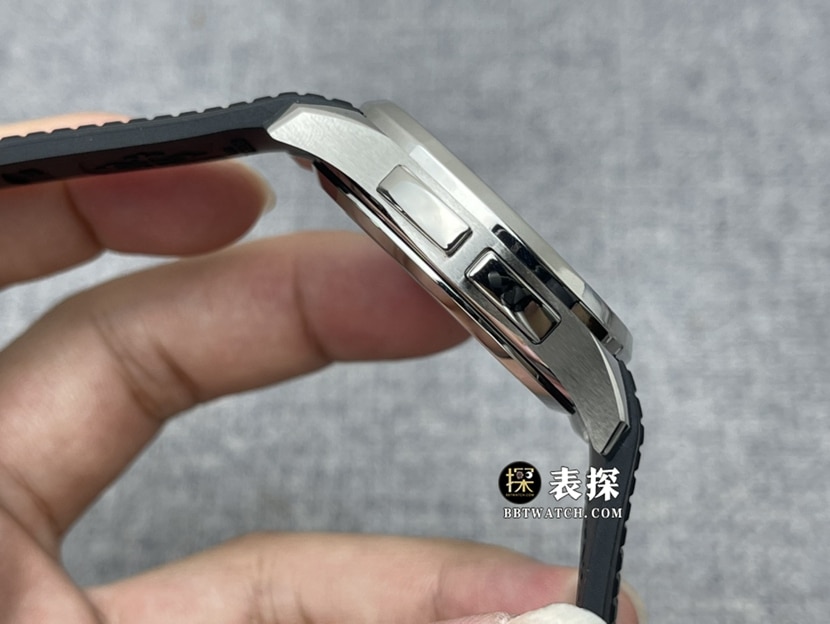 ZF厂百达翡丽5164A-001顶级一比一高仿手表男士黑盘双时区橡胶款图片及价格侧面实拍图