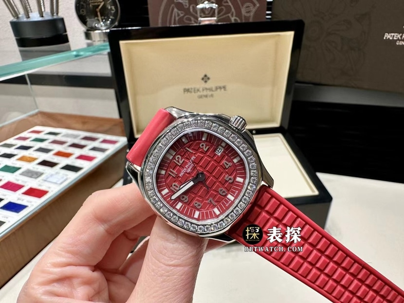 MMA厂百达翡丽5067A顶级复刻手表女士枚红色盘橡胶款图片及价格正面实拍图