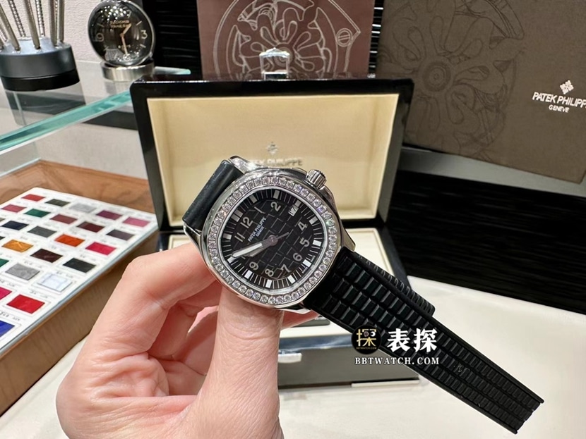 MMA厂百达翡丽5067A一比一超A高仿手表女士黑盘橡胶款图片及价格正面实拍图