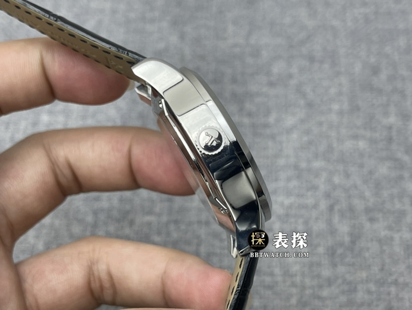 积家大师一比一顶级复刻手表男士银盘陀飞轮皮带款图片及价格侧面实拍图