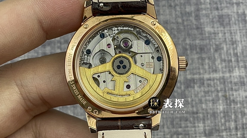 ZF厂积家约会超A高仿手表女士银盘月相皮带款图片及价格背面实拍图
