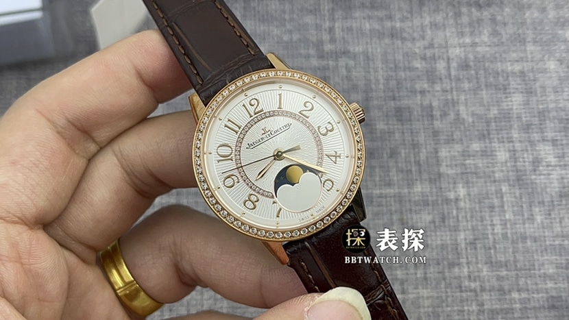 ZF厂积家约会超A高仿手表女士银盘月相皮带款图片及价格正面实拍图