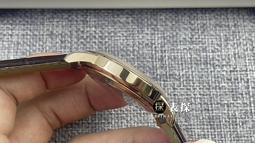 积家一比一顶级复刻手表男士蛋壳黄盘皮带款图片及价格侧面实拍图