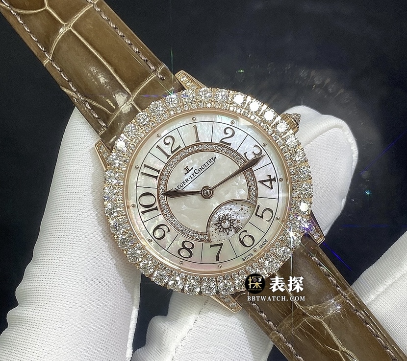 积家约会真金真钻定制超A高仿手表女士珍珠母贝盘镶钻日夜显示皮带款正面实拍图