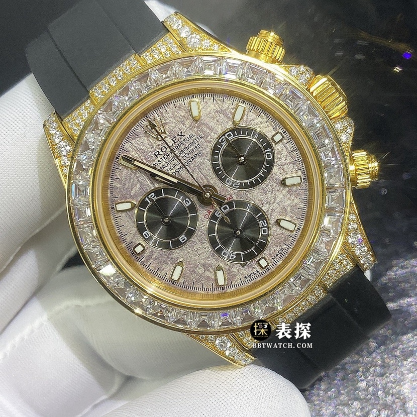 劳力士迪通拿真金真钻定制顶级一比一高仿手表男士熊猫盘黄金镶钻橡胶款正面实拍图