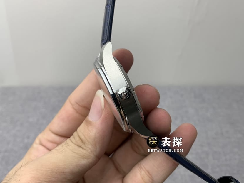 ZF厂万国表男士葡萄牙超A高仿手表银白盘皮带款图片及价格侧面实拍图