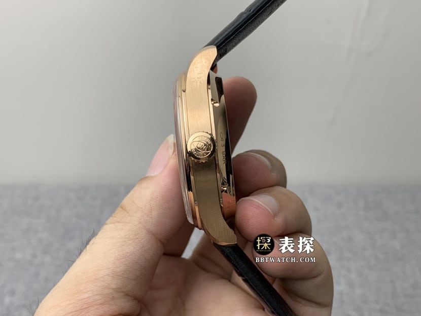 YL厂万国表男士葡萄牙顶级一比一高仿手表黑色陀飞轮皮带款图片及价格侧面实拍图