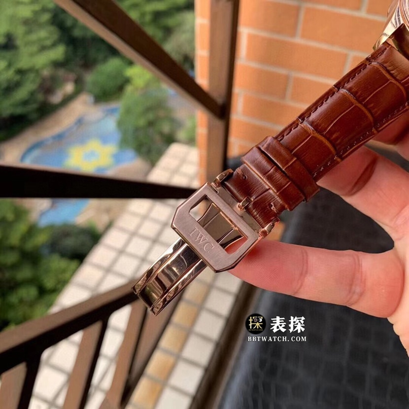 万国表男士葡萄牙IW504402一比一超A高仿手表银盘陀飞轮皮带款图片及价格表扣实拍图