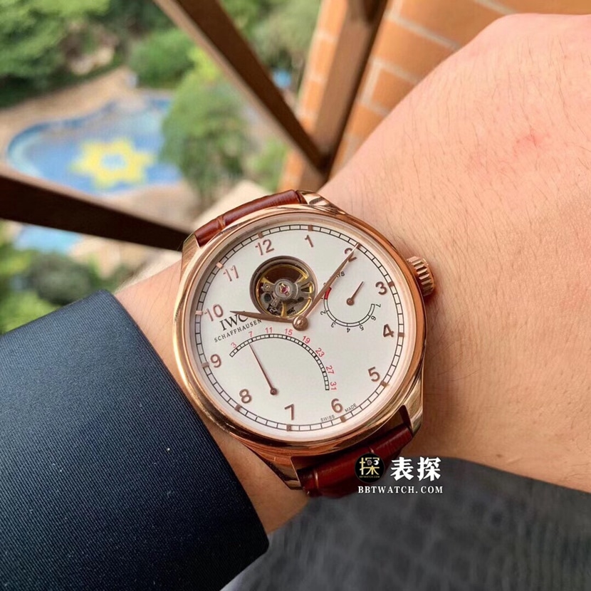 万国表男士葡萄牙IW504402一比一超A高仿手表银盘陀飞轮皮带款图片及价格正面实拍图