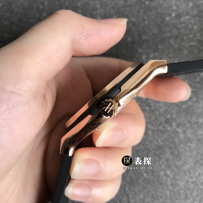 WWF经典融合宇舶1:1复刻手表玫瑰金全钻盘皮带款511.OX.9010.LR.1704侧面图