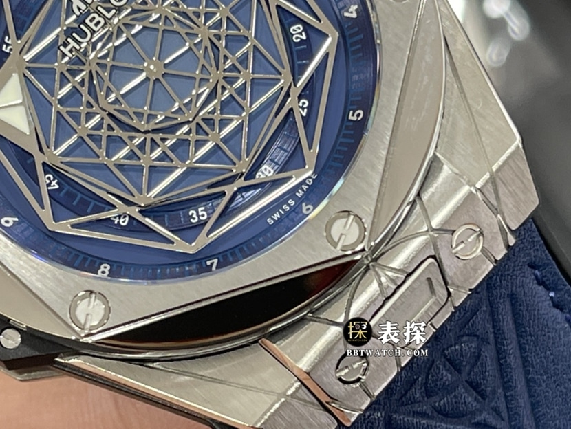 WWF BIG BANG宇舶1:1复刻手表深蓝盘橡胶款415.NX.7179.VR.MXM18细节图