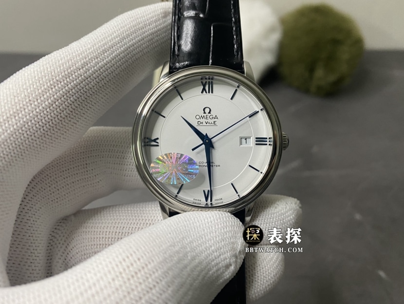 MKS厂欧米茄碟飞一比一超A高仿手表男士白盘皮带款图片及价格正面实拍图