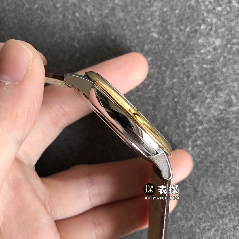 欧米茄蝶飞一比一顶级复刻手表男士香槟金盘黄金皮带款图片及价格侧面实拍图