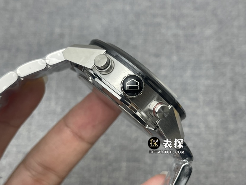 XF厂泰格豪雅卡莱拉一比一超A高仿手表男士黑色熊猫盘钢带款图片及价格侧面实拍图