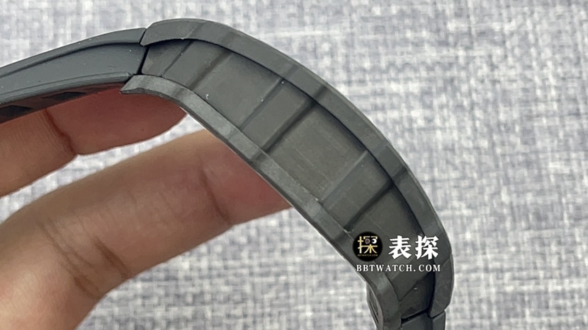 T+厂理查米尔男士RM 35-02超A高仿手表男士镂空盘橡胶款图片及价格侧面实拍图