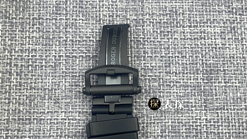 BBR王者罗杰杜彼1:1复刻手表镂空盘橡胶款DBEX0577表扣图