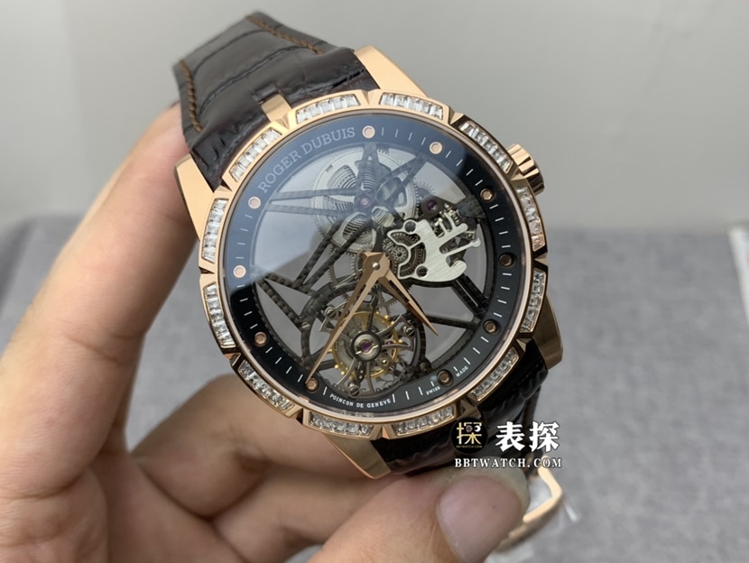 罗杰杜彼一比一复刻手表,bbr王者复刻表,正面图
