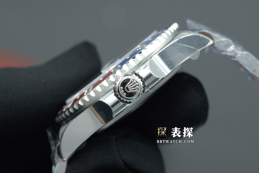 C+格林尼治劳力士1:1复刻手表夜光黑盘可乐圈钢带款m126710blro-0001侧面实拍图