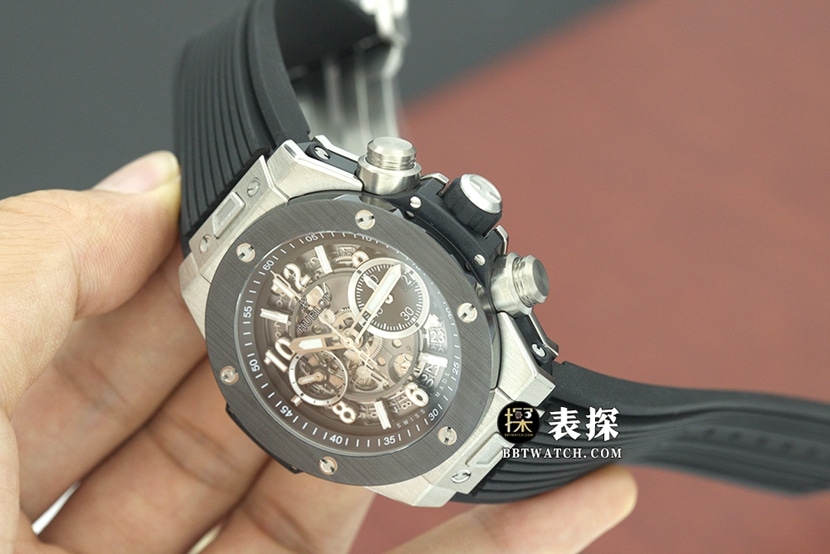 BBF大爆炸宇舶1:1复刻手表镂空盘橡胶款421.NM.1170.RX侧面图