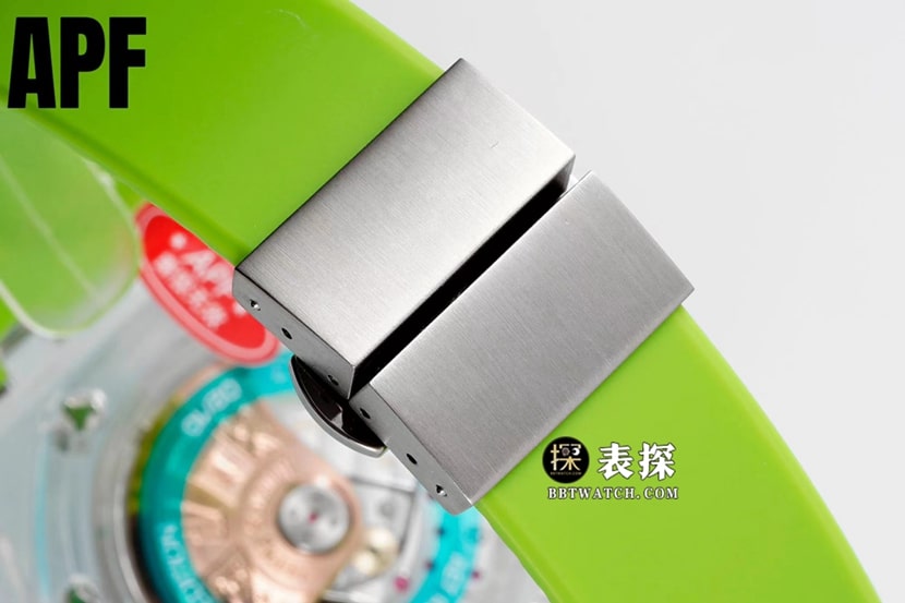 APF离岸型爱彼1:1复刻手表游戏方块绿橡胶款表带实拍图