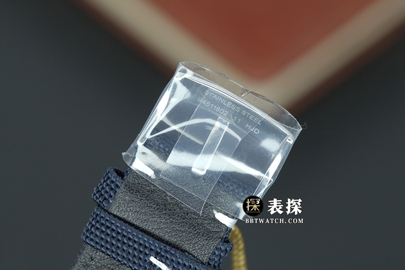 OS超霸欧米茄1:1复刻手表银盘皮带款史努比310.32.42.50.02.001表扣实拍图