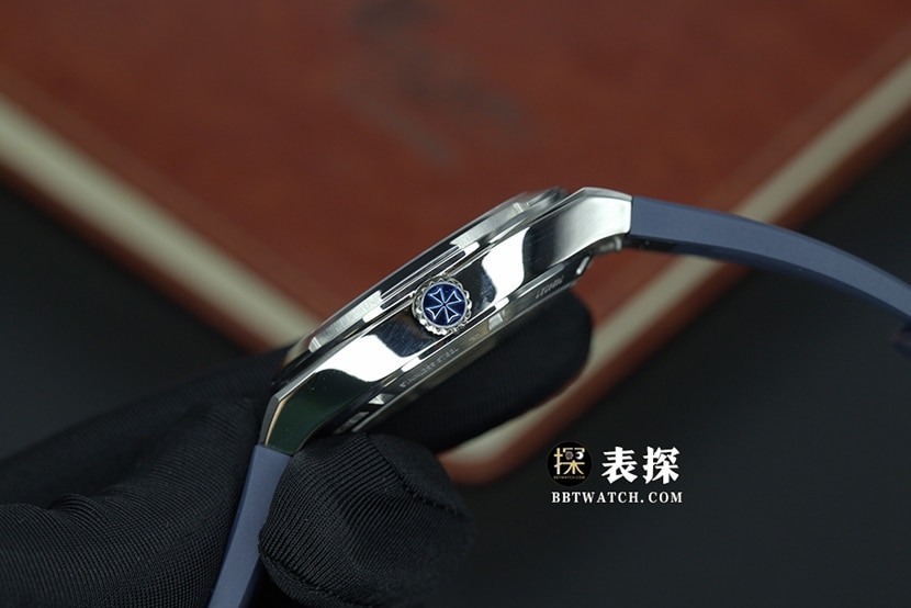 PPF纵横四海江诗丹顿1:1复刻手表蓝盘钢带款4500V/110A-B128侧面实拍图