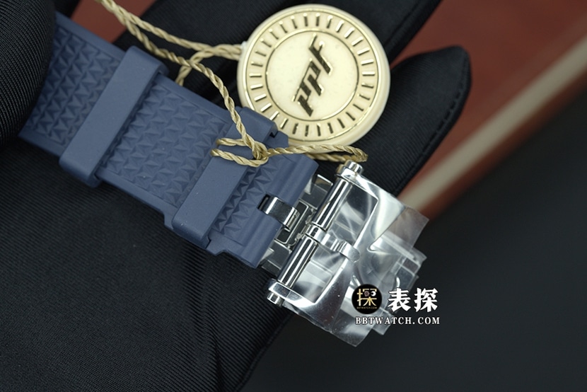 PPF纵横四海江诗丹顿1:1复刻手表蓝盘钢带款4500V/110A-B128表带实拍图